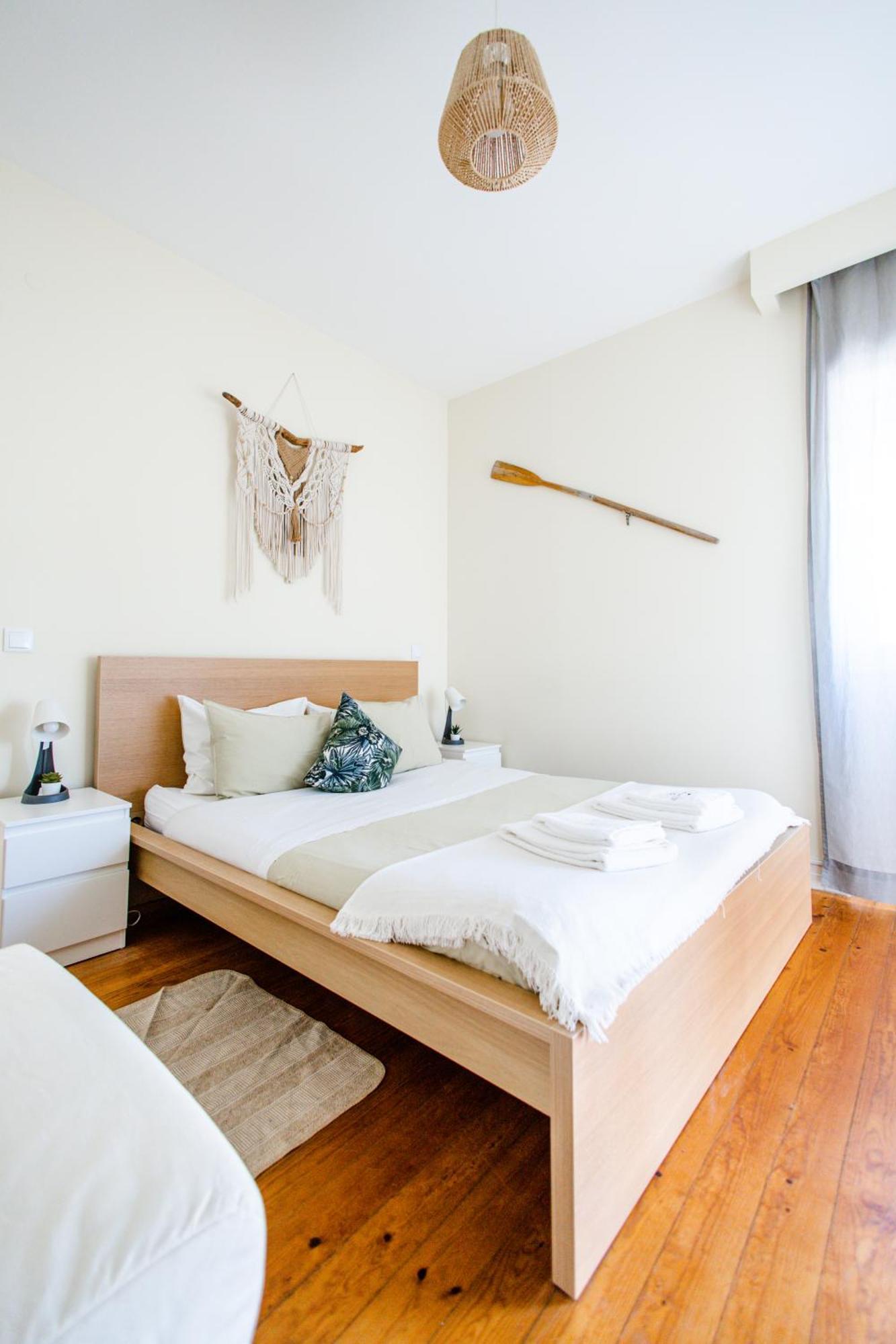 Green Coast Surf House Espinho  Bagian luar foto